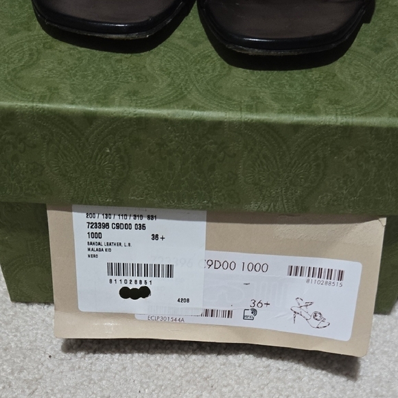 Gucci Interlocking G Heeled Sandals - Picture 6 of 6